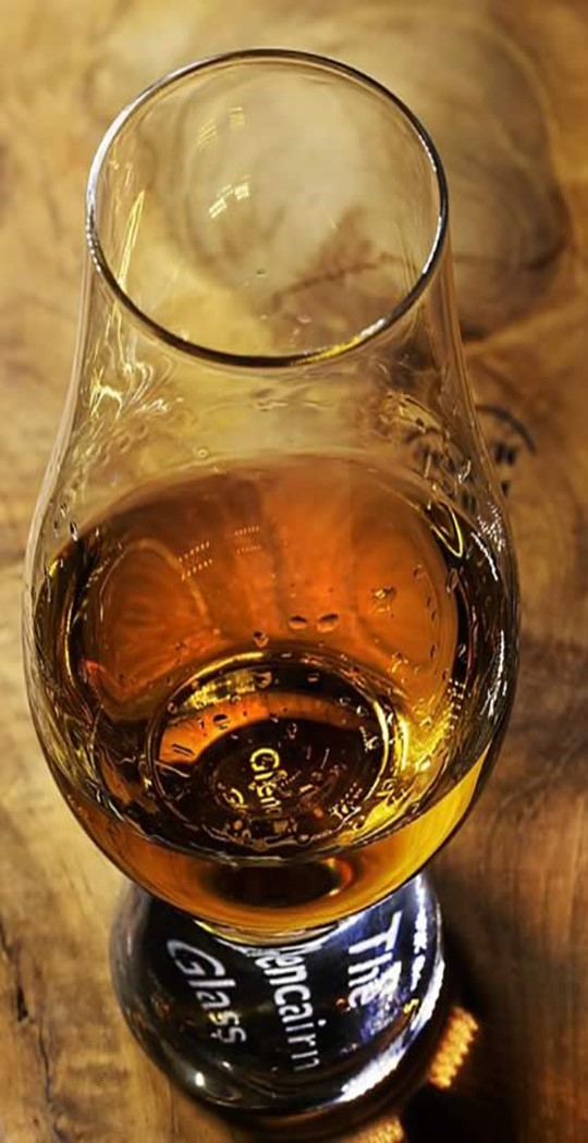 https://www.levingtdeux.com/11718/soiree-degustation-whisky.jpg